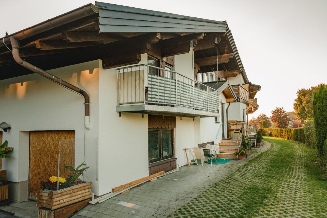 Landhaus Elisabeth Schwarzenberger Obereching Eksteriør billede